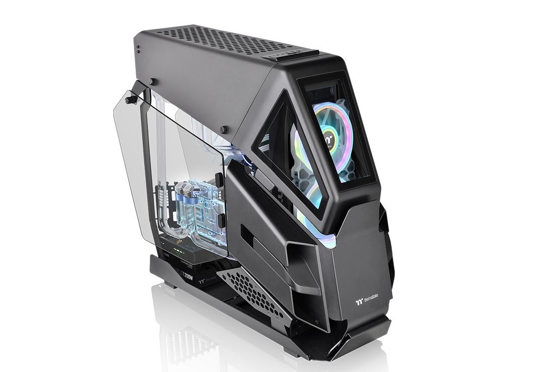 Thermaltake Presenta Su Nueva Caja Ah T600 En El Ces 2020 0003