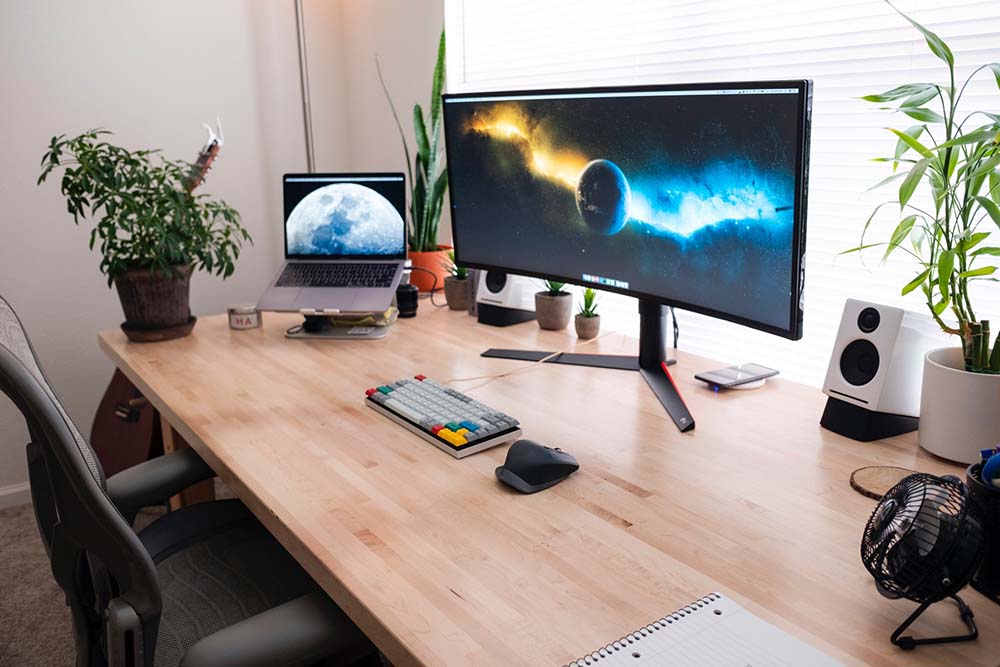 Libera y organiza el espacio de tu setup con estos accesorios para  escritorio: ¿cuáles son los mejores? Consejos y recomendaciones