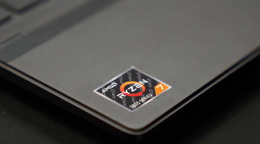 Pebish Bandido Envío Pegatinas portatil: ¿Por qué nuestros portátiles tienen pegatinas?