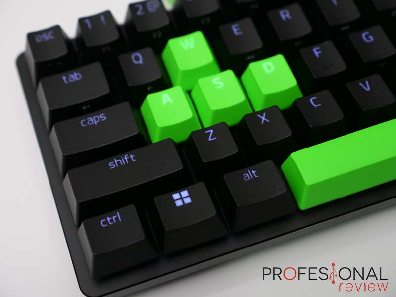 Review Razer Huntsman Mini Analog. Análisis en español del teclado óptico  más pequeño del mercado.