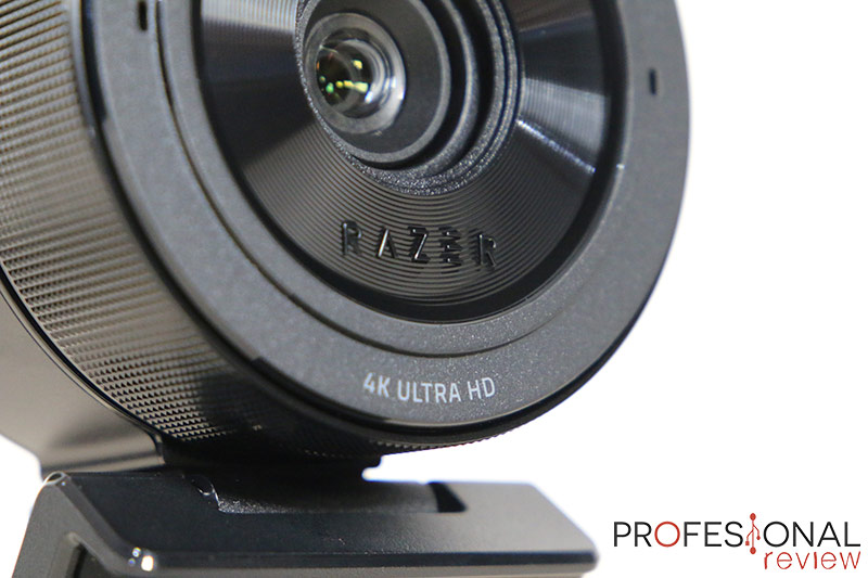 Razer Kiyo Pro Ultra: cámara web de 300 dólares capaz de grabar